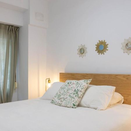 Apartment Caleta Beach Malaga Málaga Exterior foto