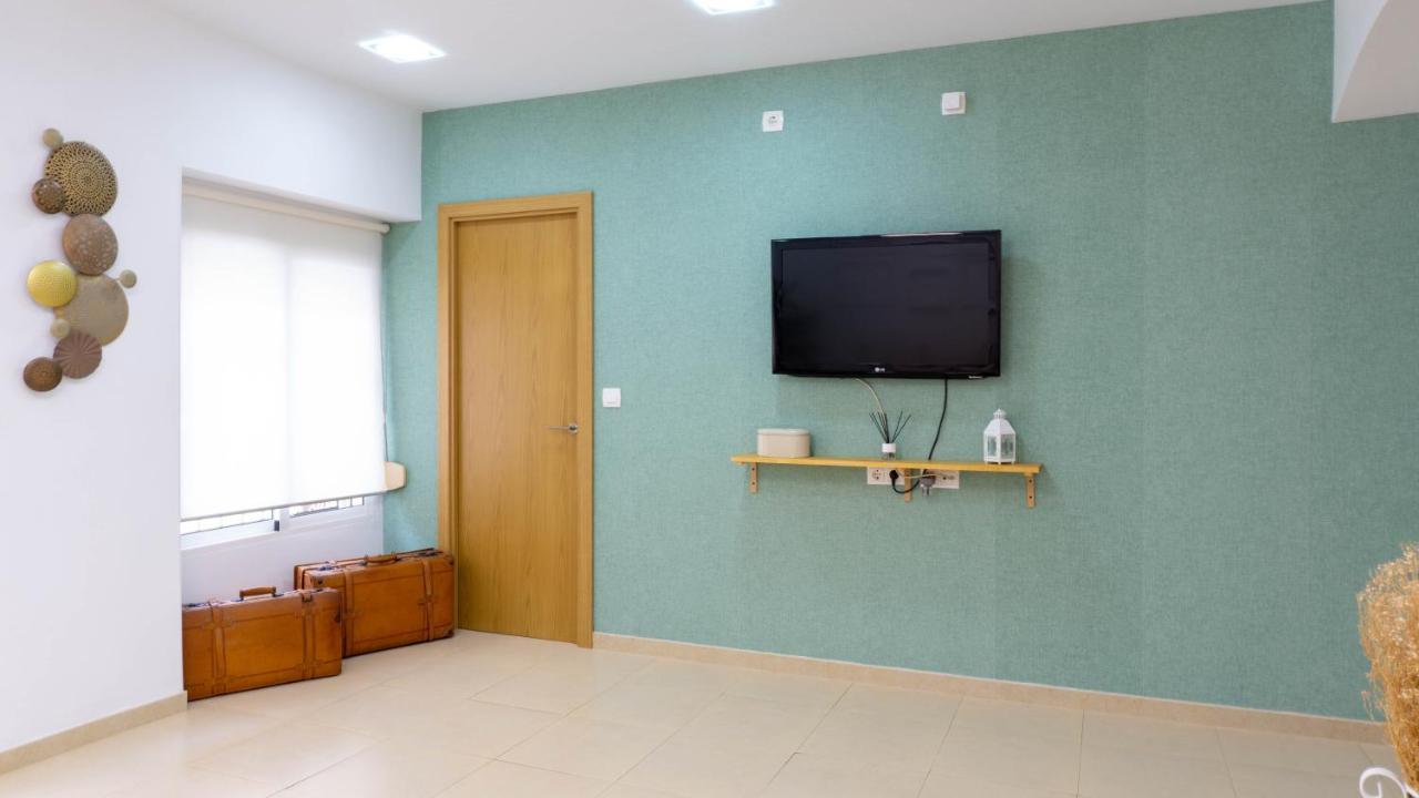 Apartment Caleta Beach Malaga Málaga Exterior foto